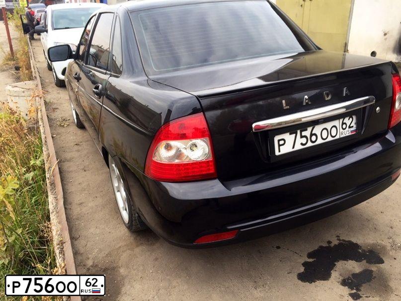 Фото автомобиля LADA 2170 PRIORA, 2011 — госномер В885ОТ62. Цвет: Сине-Черный