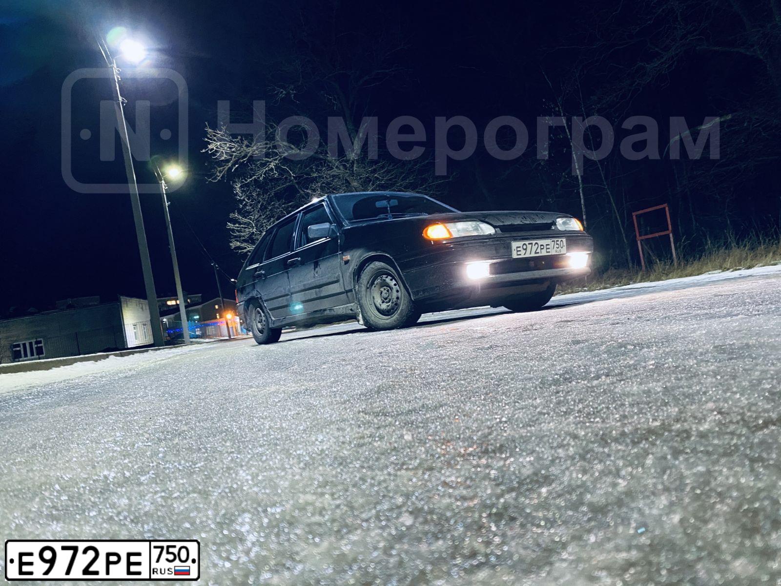 Фото автомобиля LADA 2114 SAMARA, 2013 — госномер Е474УА69. Цвет: Сине-Черный