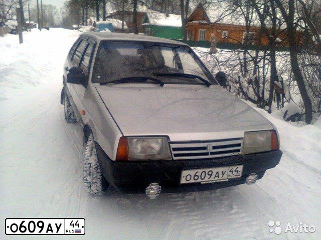 Фото автомобиля LADA 2109 SAMARA, 2002 — госномер О609АУ44. Цвет: серебристый
