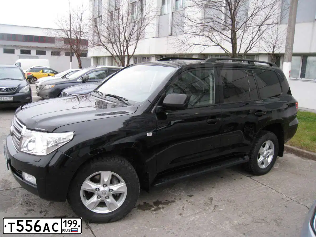 Фото автомобиля FORD FOCUS, 2007 — госномер Т556АС199. Цвет: ЧЕРНЫЙ