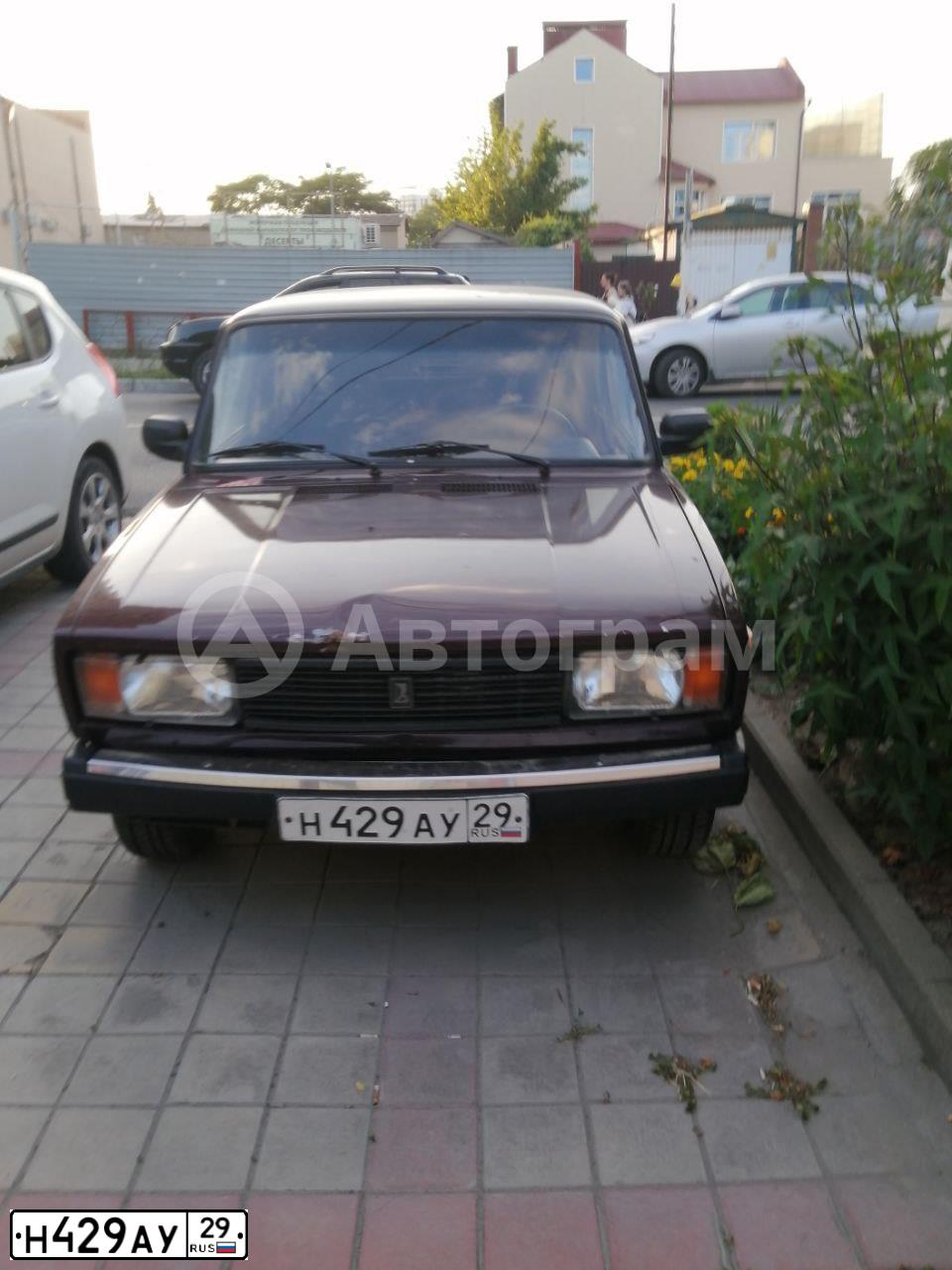 Фото автомобиля LADA 2105 LADA, 2008 — госномер Н429АУ29. Цвет: ТЕМНО-ВИШНЕВЫЙ