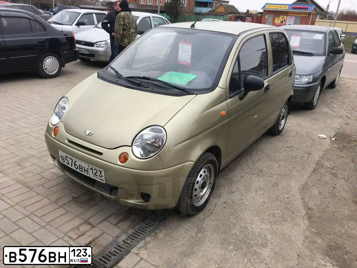 Фото автомобиля DAEWOO MATIZ, 2011 — госномер В576ВН123. Цвет: ПЕСОЧНЫЙ