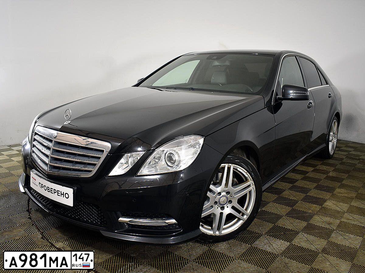 Фото автомобиля MERCEDES-BENZ E200, 2012 — госномер Е212УО124. Цвет: ЧЕРНЫЙ