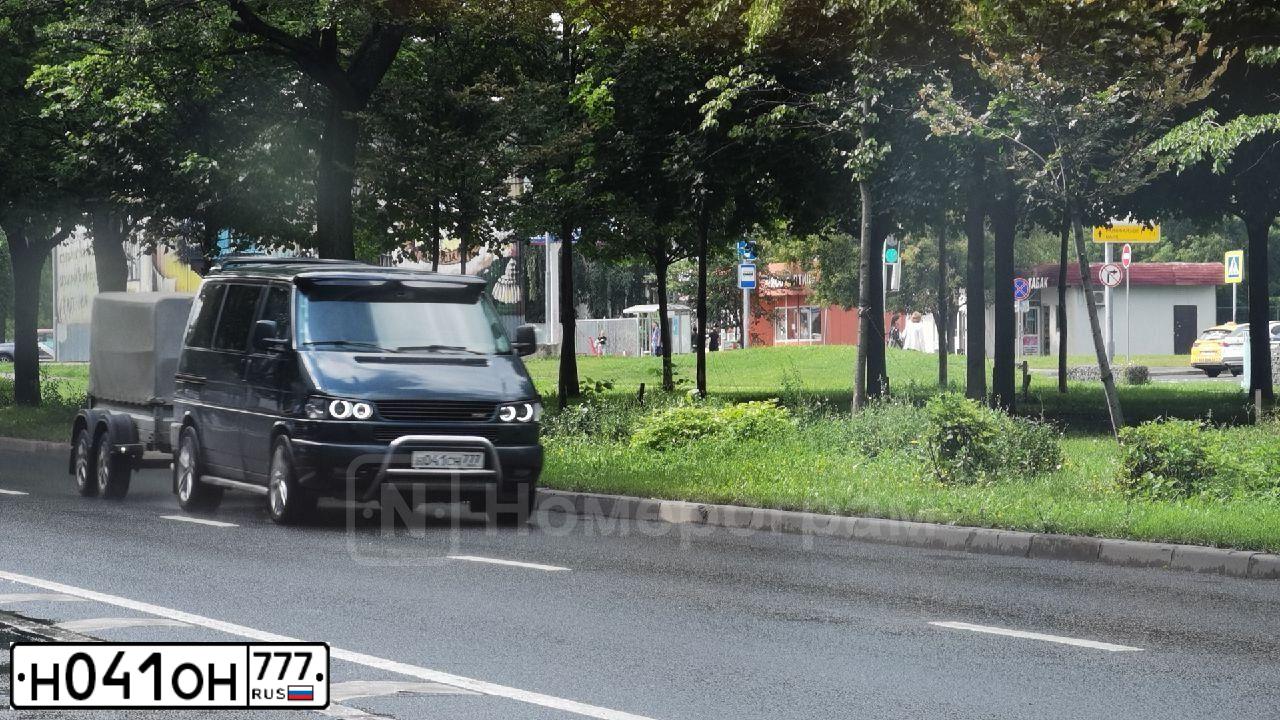 Фото автомобиля CHEVROLET LACETTI, 2008 — госномер К341ТЕ33. Цвет: Серый
