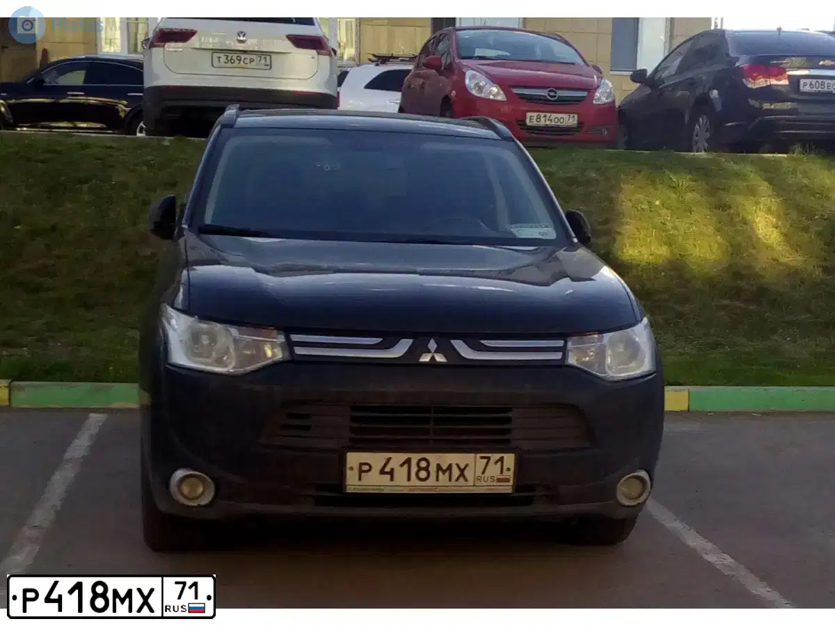 Фото автомобиля MITSUBISHI OUTLANDER, 2013 — госномер Т489МО71. Цвет: ЧЕРНЫЙ