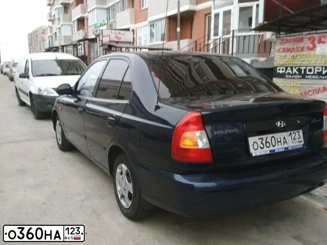 Фото автомобиля TAGAZ ACCENT, 2007 — госномер О360НА123. Цвет: синий
