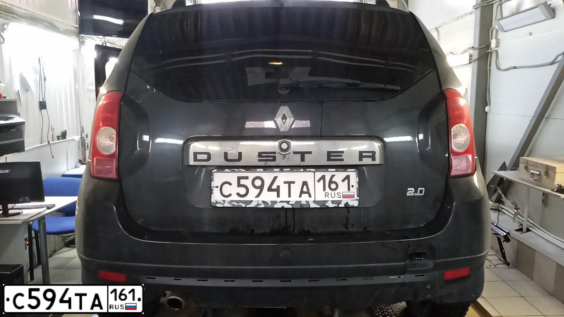 Фото автомобиля RENAULT DUSTER, 2014 — госномер Н205МТ10. Цвет: ЧЕРНЫЙ