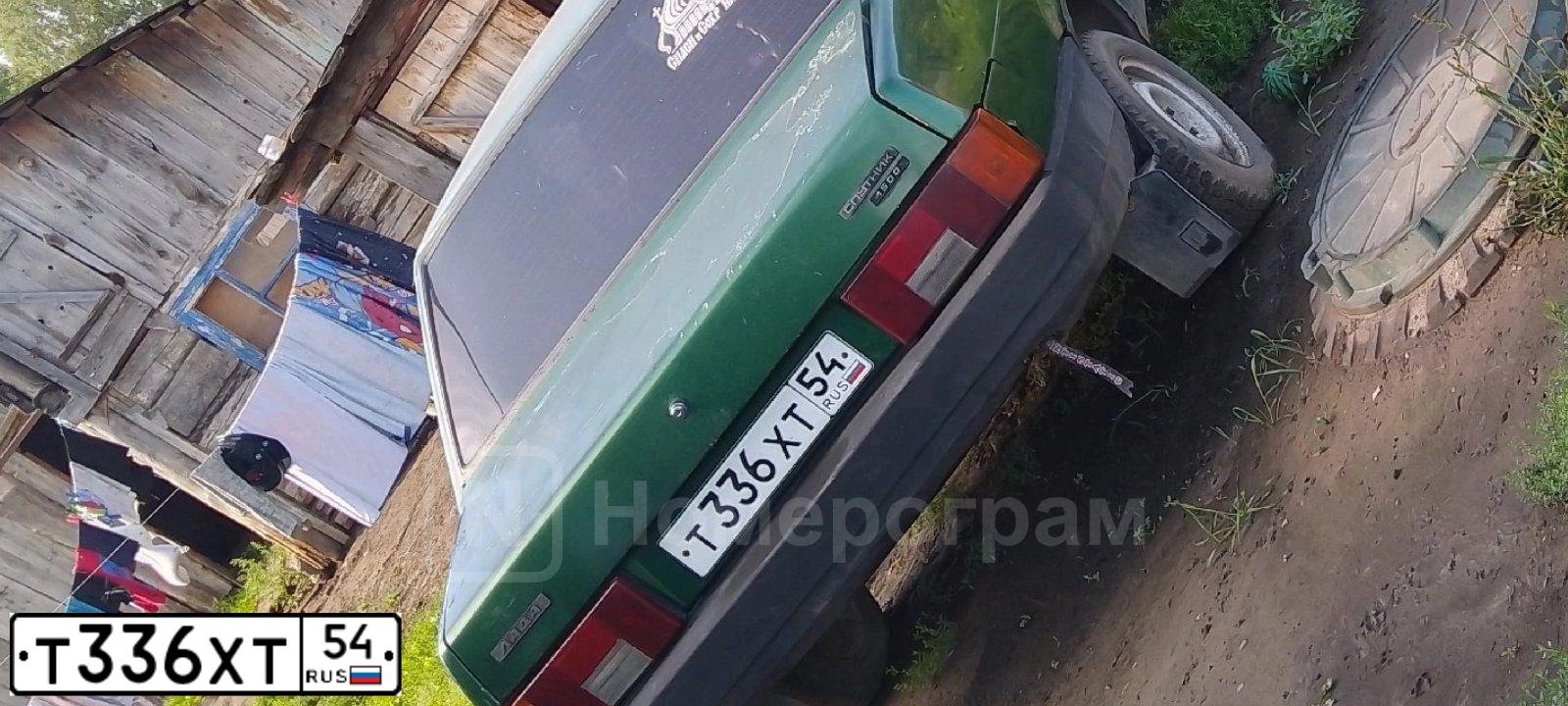Фото автомобиля LADA 2109 SAMARA, 1999 — госномер Т336ХТ54. Цвет: СЕРЕБРИСТЫЙ ЯРКО-ЗЕЛЕНЫЙ
