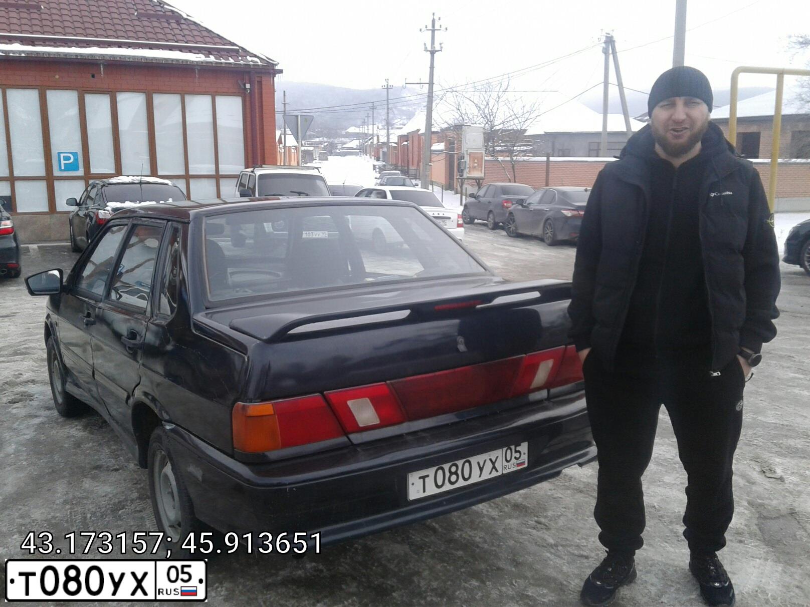 Фото автомобиля LADA 2115 SAMARA, 2007 — госномер Е169НУ05. Цвет: ГРАФИТОВЫЙ МЕТАЛЛИК