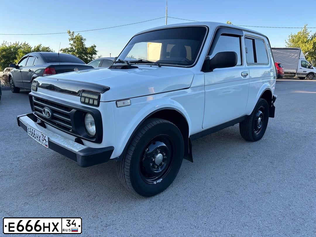 Фото автомобиля VAZ ВАЗ 21065, 1998 — госномер Е666НХ34. Цвет: СИНИЙ