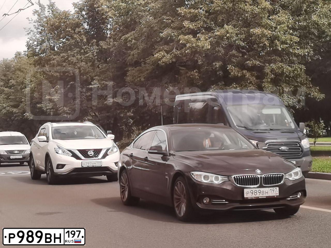 Фото автомобиля BMW SERIE 4, 2014 — госномер Р989ВН197. Цвет: Коричневый
