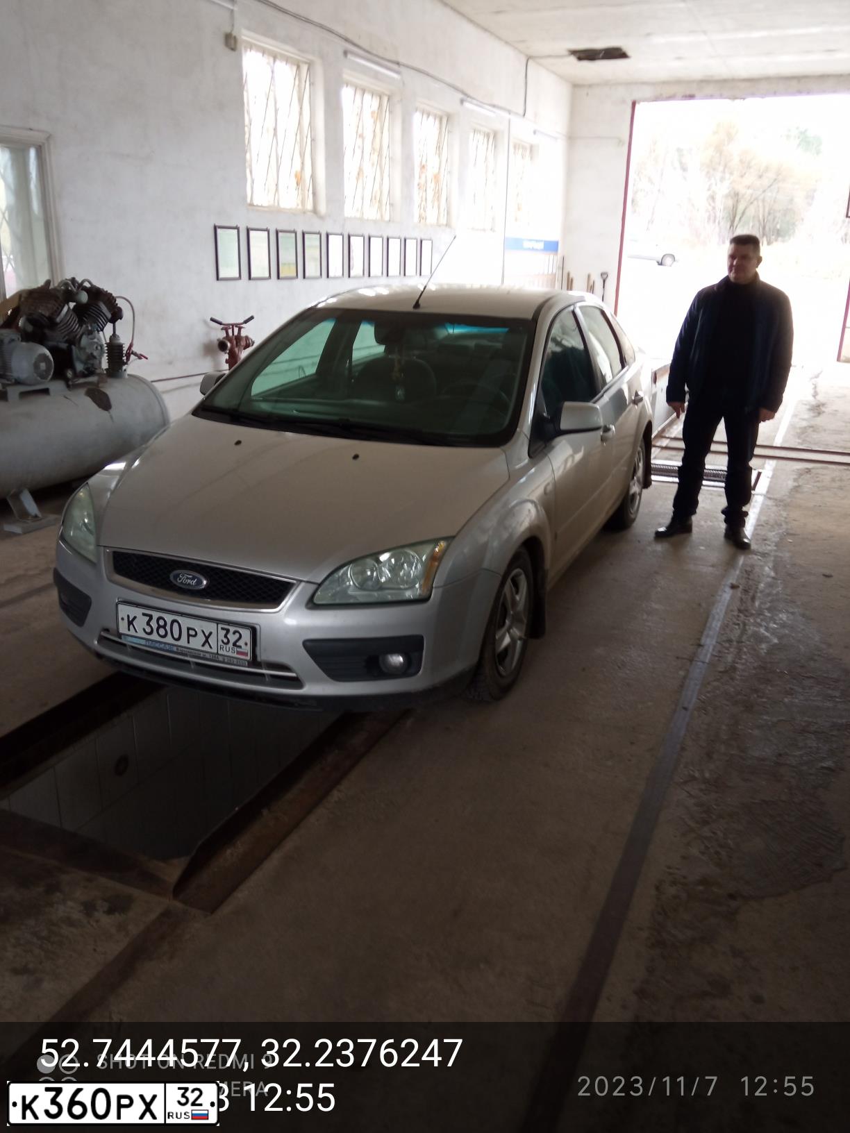 Фото автомобиля LADA 2170 PRIORA, 2008 — госномер К360РХ32. Цвет: СВЕТЛО СЕРЕБРИСТЫЙ МЕТАЛЛ