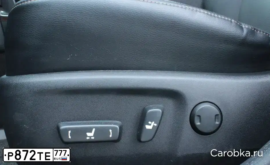 Фото автомобиля TOYOTA CAMRY, 2016 — госномер У695НР799. Цвет: ЧЕРНЫЙ МЕТАЛЛИК