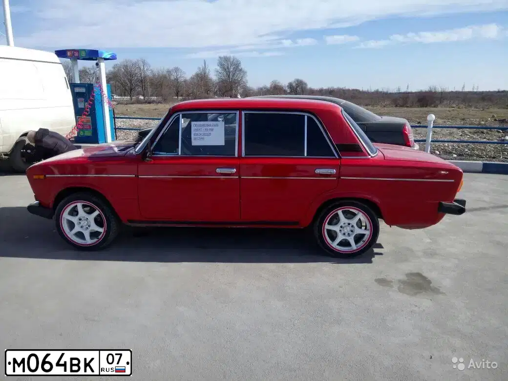 Фото автомобиля LADA 2109 SAMARA, 1998 — госномер М064ВН07. Цвет: ЯРКО-БЕЛЫЙ