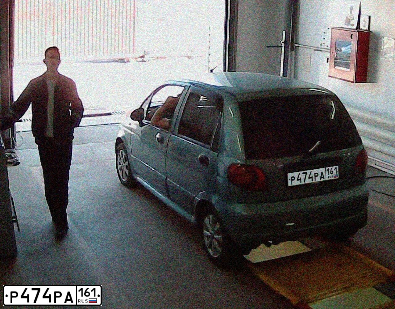 Фото автомобиля DAEWOO MATIZ, 2012 — госномер Р474РА161. Цвет: АМАЗОНСКАЯ ЗЕЛЕНЬ