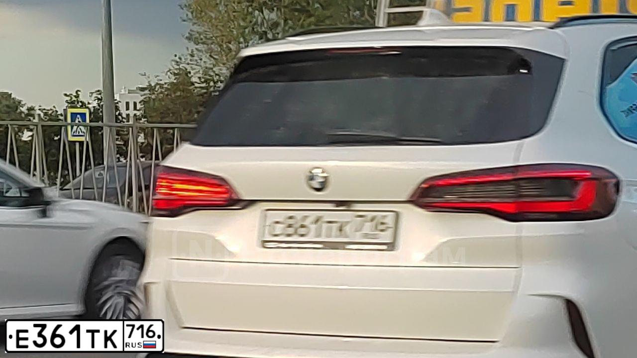 Фото автомобиля HYUNDAI SOLARIS, 2011 — госномер Е361ТК716. Цвет: ЧЕРНО-СЕРЫЙ