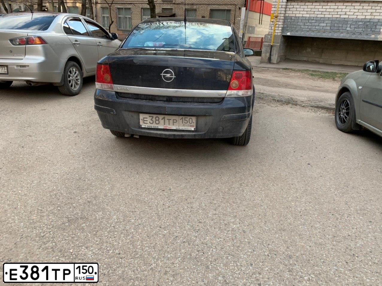 Фото автомобиля OPEL ASTRA, 2008 — госномер Т287ВС180. Цвет: ЧЕРНЫЙ