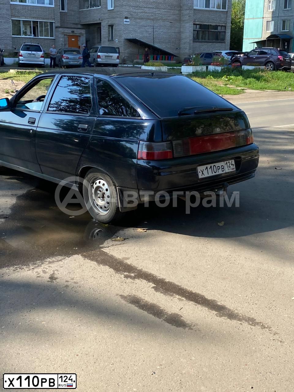 Фото автомобиля LADA 2112, 2006 — госномер Х110РВ124. Цвет: ГРАФИТОВЫЙ МЕТАЛЛИК