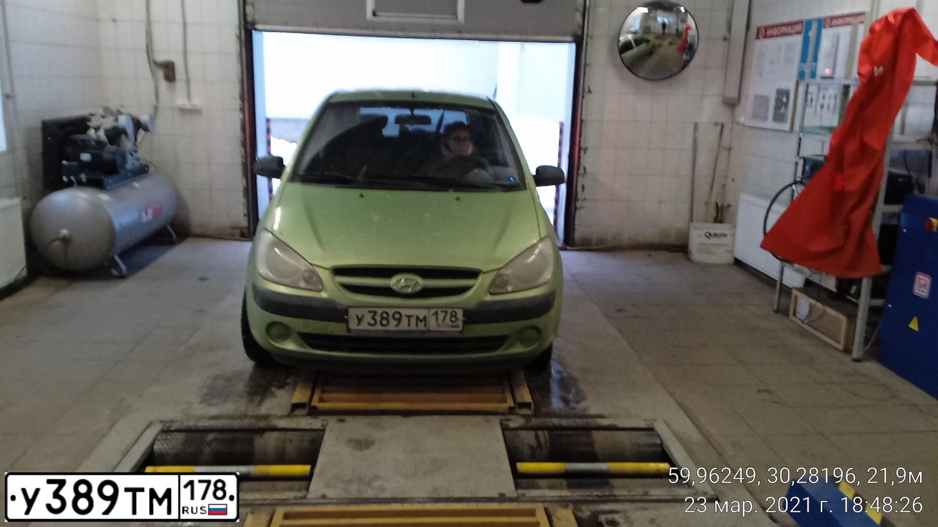 Фото автомобиля HYUNDAI GETZ, 2007 — госномер У389ТМ178. Цвет: СВЕТЛО-ЗЕЛЕНЫЙ