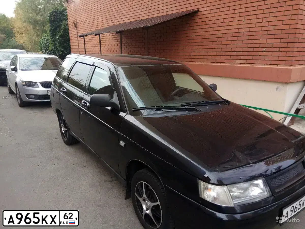 Фото автомобиля LADA 2111, 2007 — госномер М389МА799. Цвет: Сине-Черный
