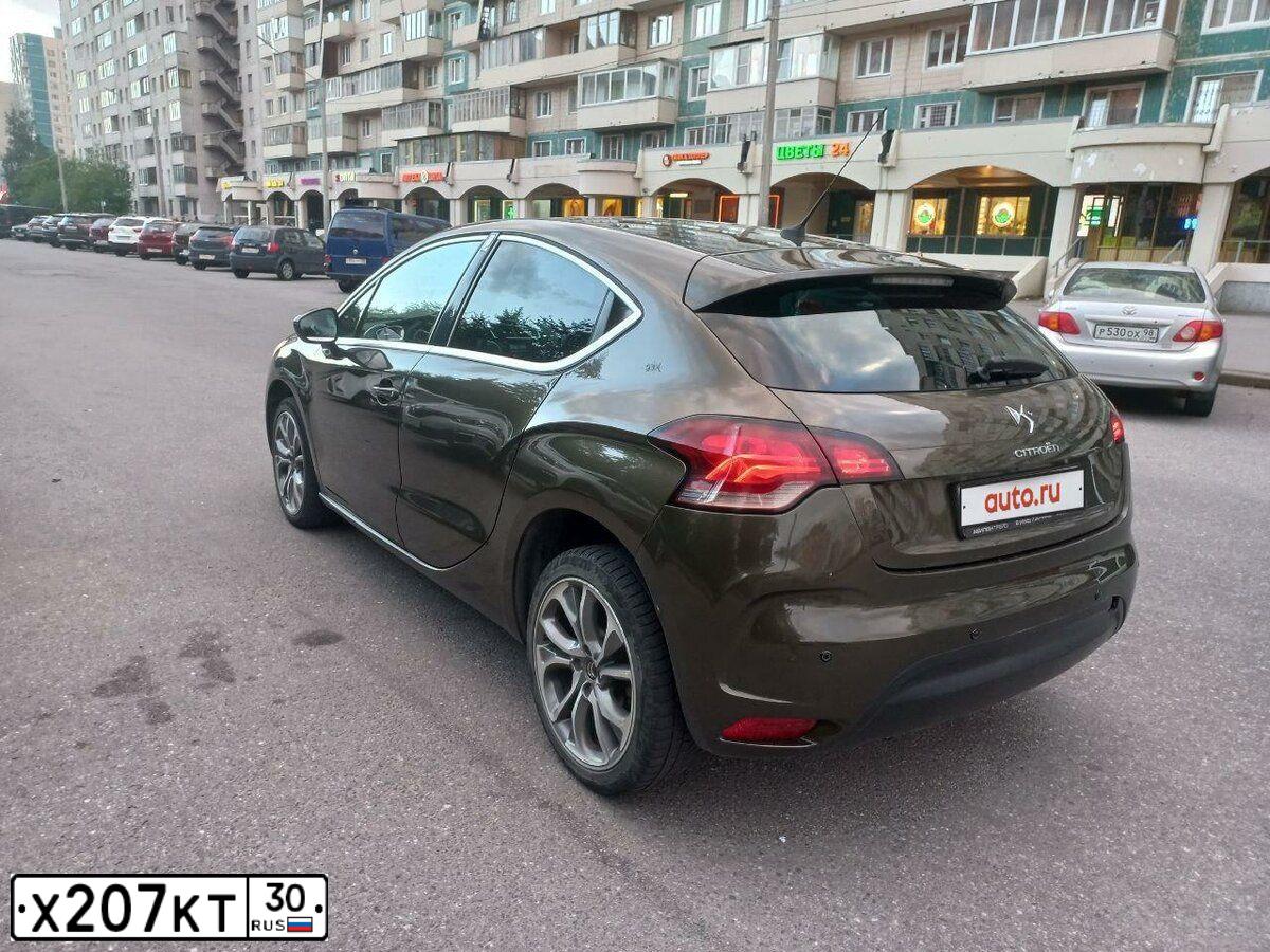 Фото автомобиля CITROEN DS4, 2012 — госномер А732СТ790. Цвет: Коричневый