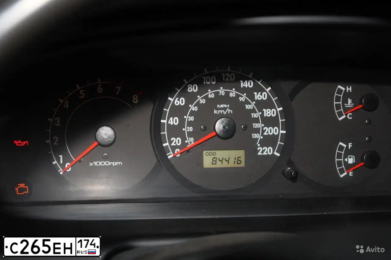 Фото автомобиля KIA SPECTRA, 2009 — госномер С265ЕН174. Цвет: КОРИЧНЕВЫЙ