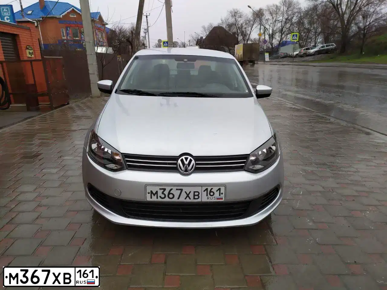 Фото автомобиля VOLKSWAGEN POLO, 2012 — госномер К030ЕМ761. Цвет: Серебристый