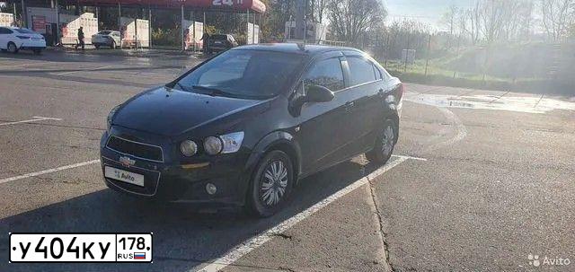 Фото автомобиля CHEVROLET AVEO, 2012 — госномер Т549ВА39. Цвет: ЧЕРНЫЙ