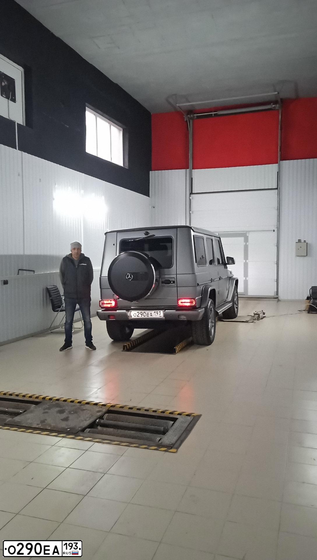 Фото автомобиля MERCEDES G-KLASSE, 2016 — госномер О999ОО36