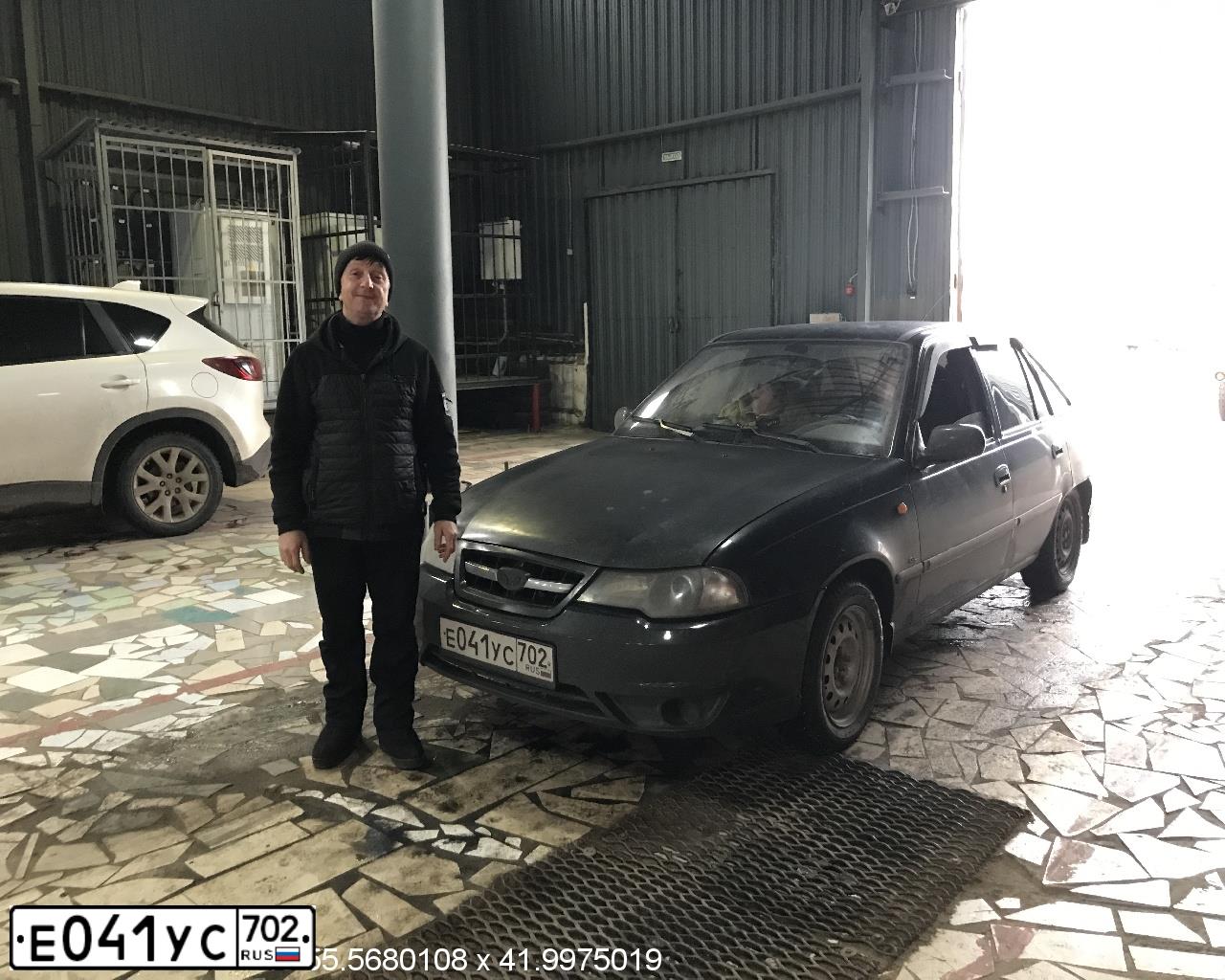 Фото автомобиля ДЭУ НЕКСИЯ GL, 2013 — госномер Т182УС33. Цвет: ЧЕРНЫЙ