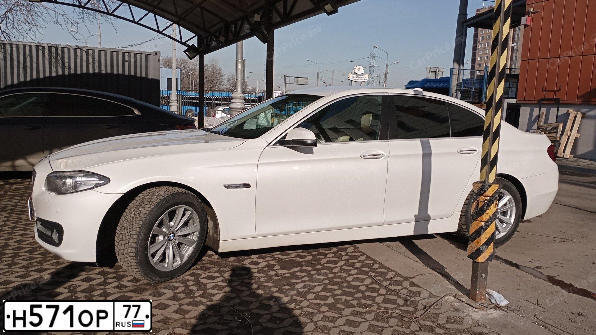 Фото автомобиля BMW SERIE 5, 2013 — госномер В132ТУ797. Цвет: БЕЛЫЙ