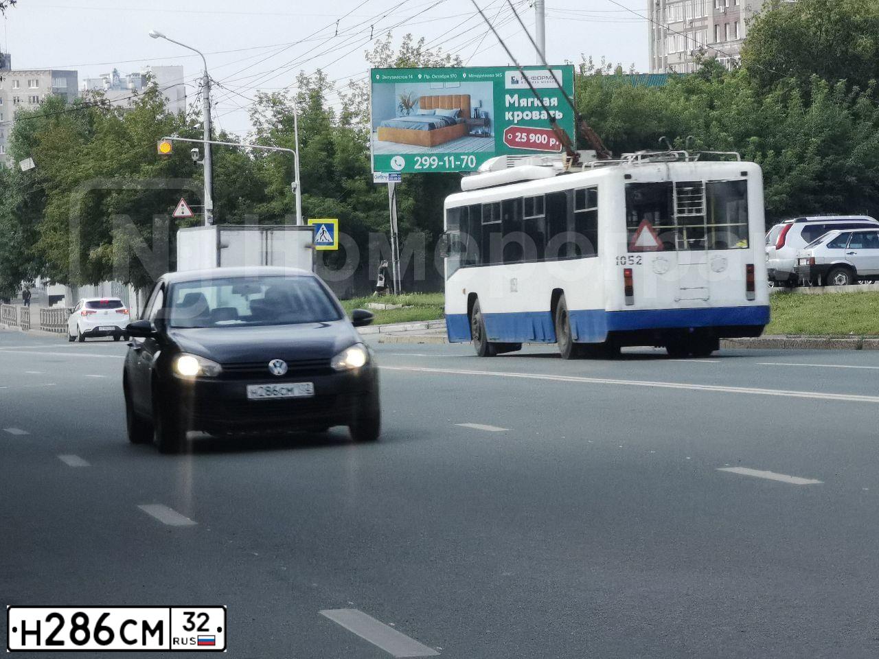 Фото автомобиля KIA CEE'D, 2019 — госномер М634РТ198. Цвет: Темно-синий