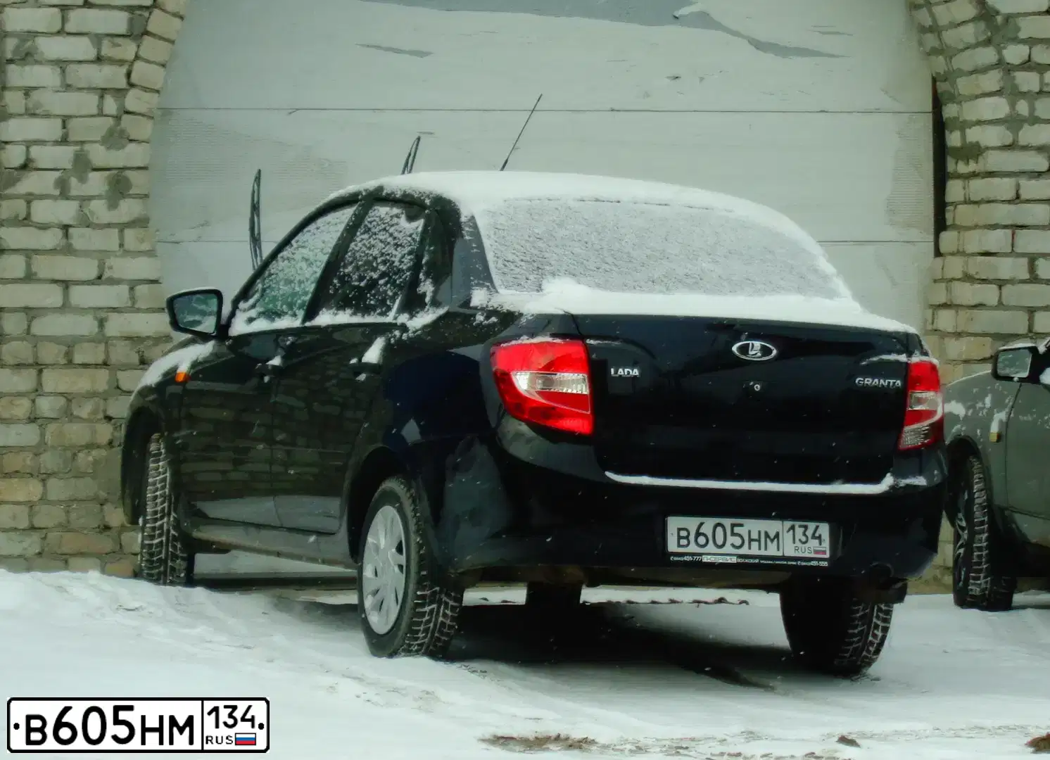 Фото автомобиля LADA GRANTA, 2015 — госномер Е775ТУ08. Цвет: ЧЕРНЫЙ