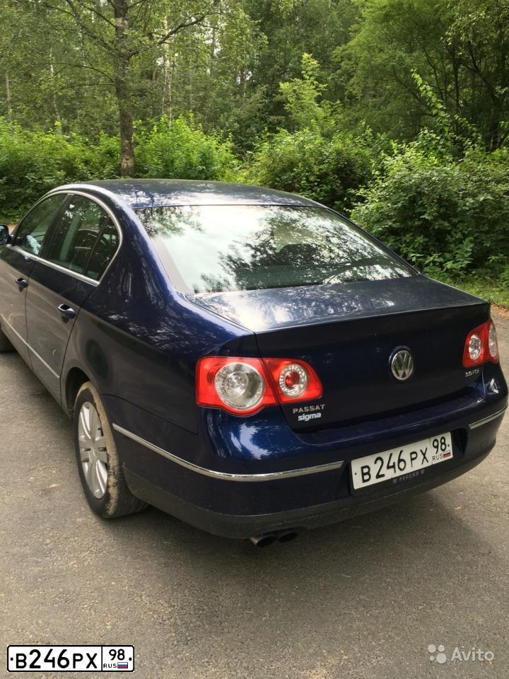 Фото автомобиля VOLKSWAGEN PASSAT, 2007 — госномер Е418РС147. Цвет: Темно-синий