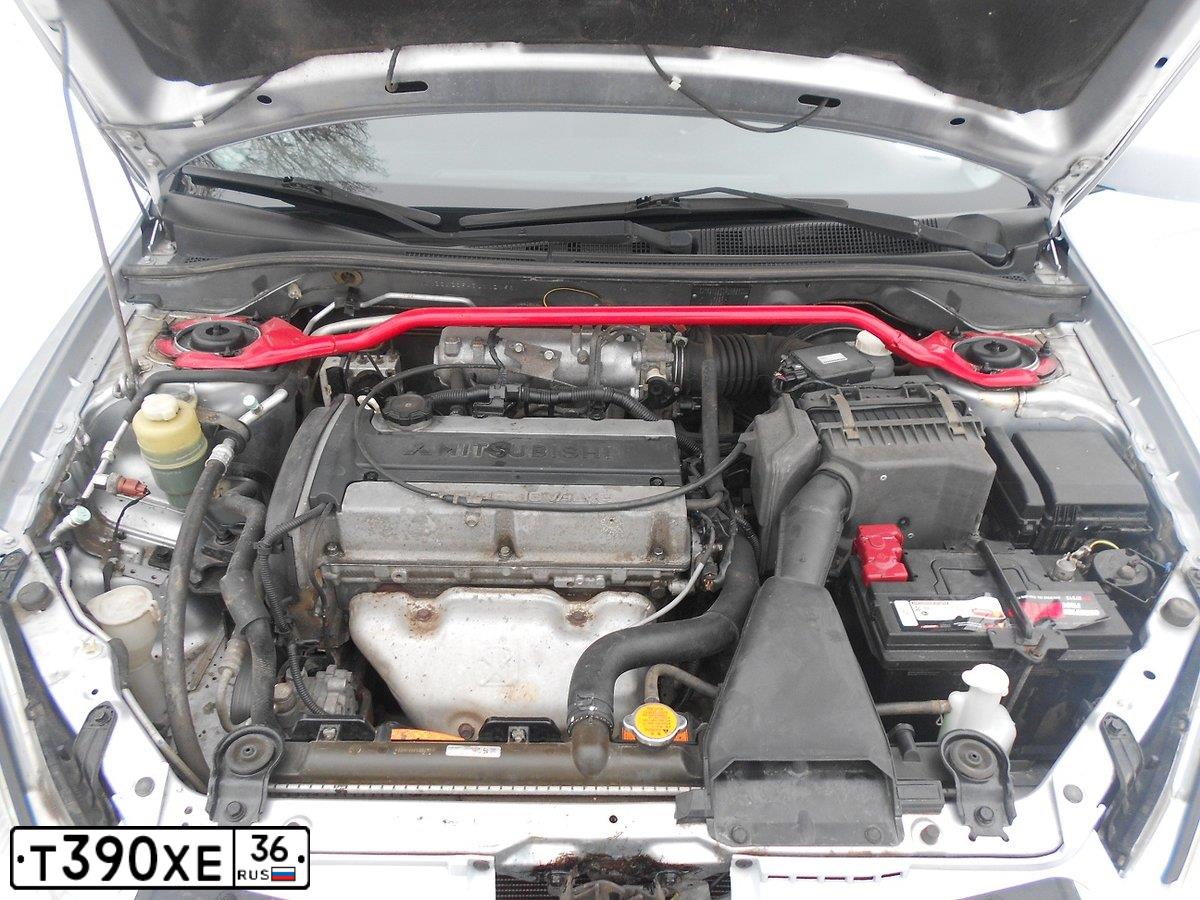 Фото автомобиля MITSUBISHI LANCER, 2007 — госномер Т390ХЕ36. Цвет: серебристый