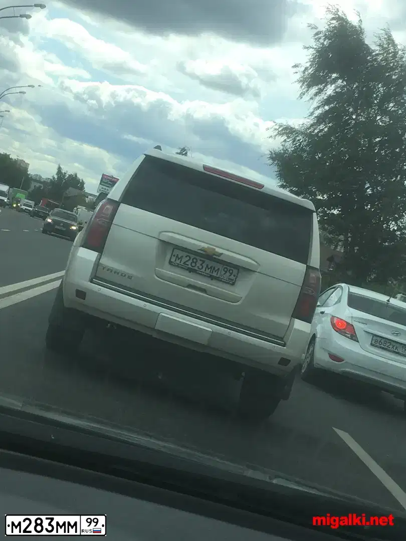 Фото автомобиля NISSAN PATROL, 2010 — госномер М283ММ99. Цвет: Белый