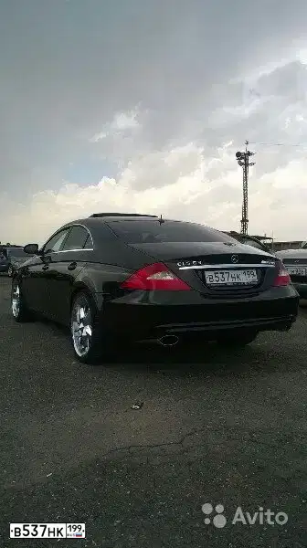 Фото автомобиля MERCEDES CLS-KLASSE, 2005 — госномер В537НК199. Цвет: ЧЕРНЫЙ