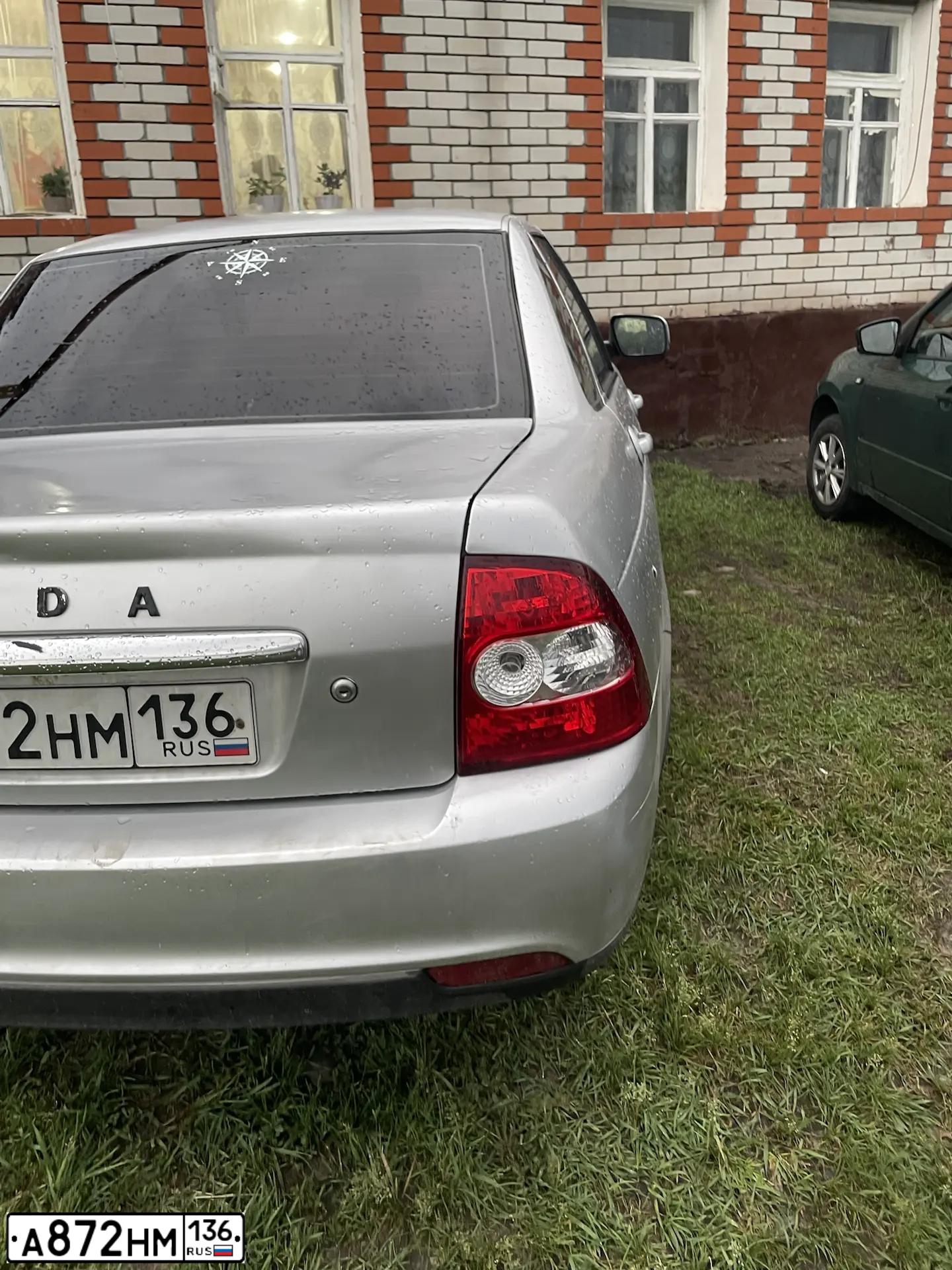 Фото автомобиля LADA 2170 PRIORA, 2008 — госномер А872НМ136. Цвет: СВЕТЛО-СЕРЕБ МЕТАЛ