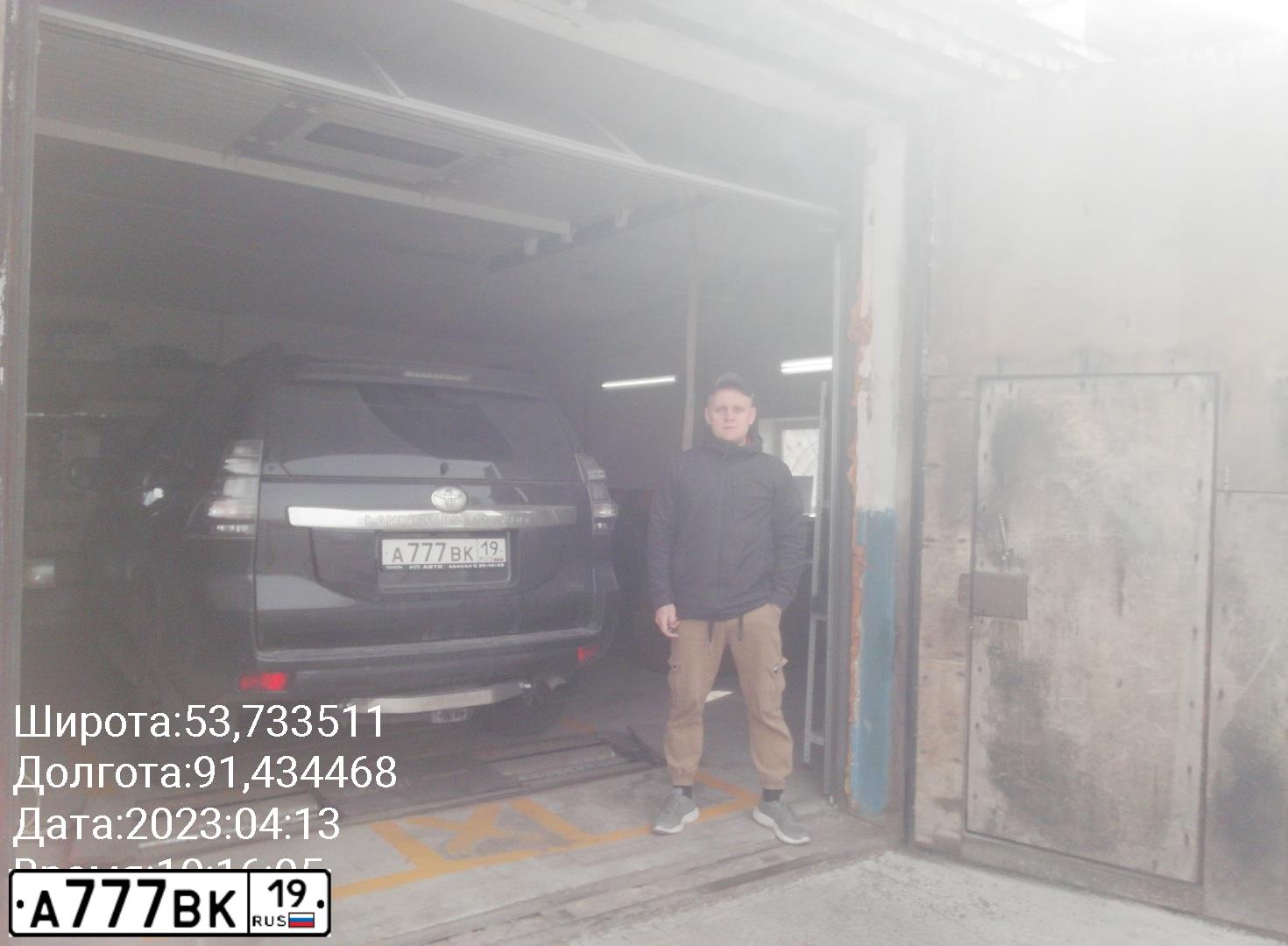 Фото автомобиля TOYOTA RAV4, 2013 — госномер К874ТТ124