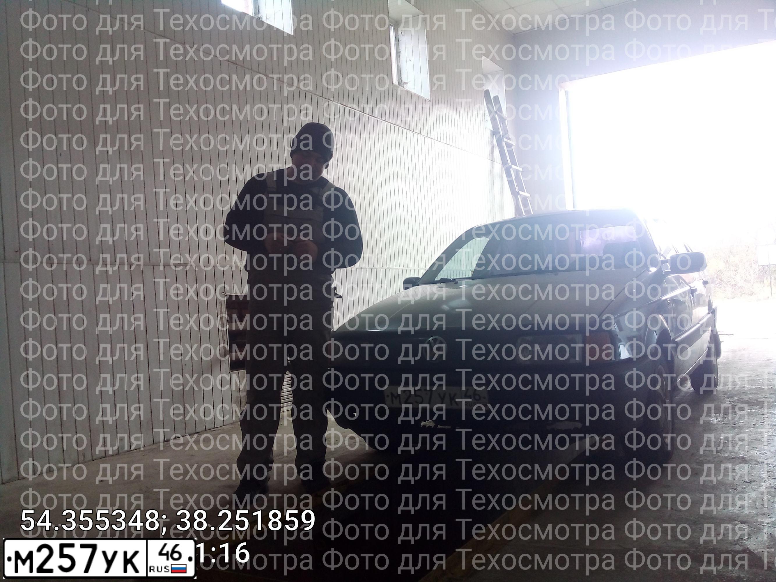 Фото автомобиля VOLKSWAGEN PASSAT, 1989 — госномер О887КЕ71