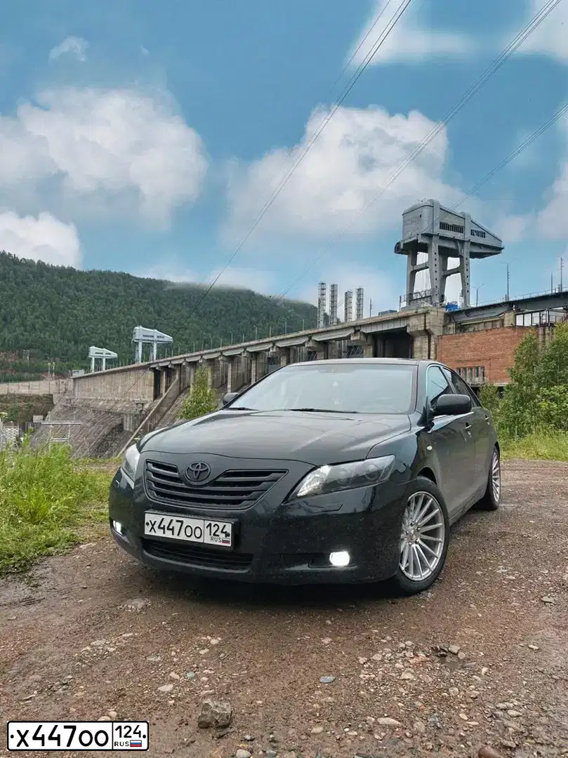 Фото автомобиля TOYOTA CAMRY, 2007 — госномер Х340НВ197. Цвет: ЧЕРНЫЙ