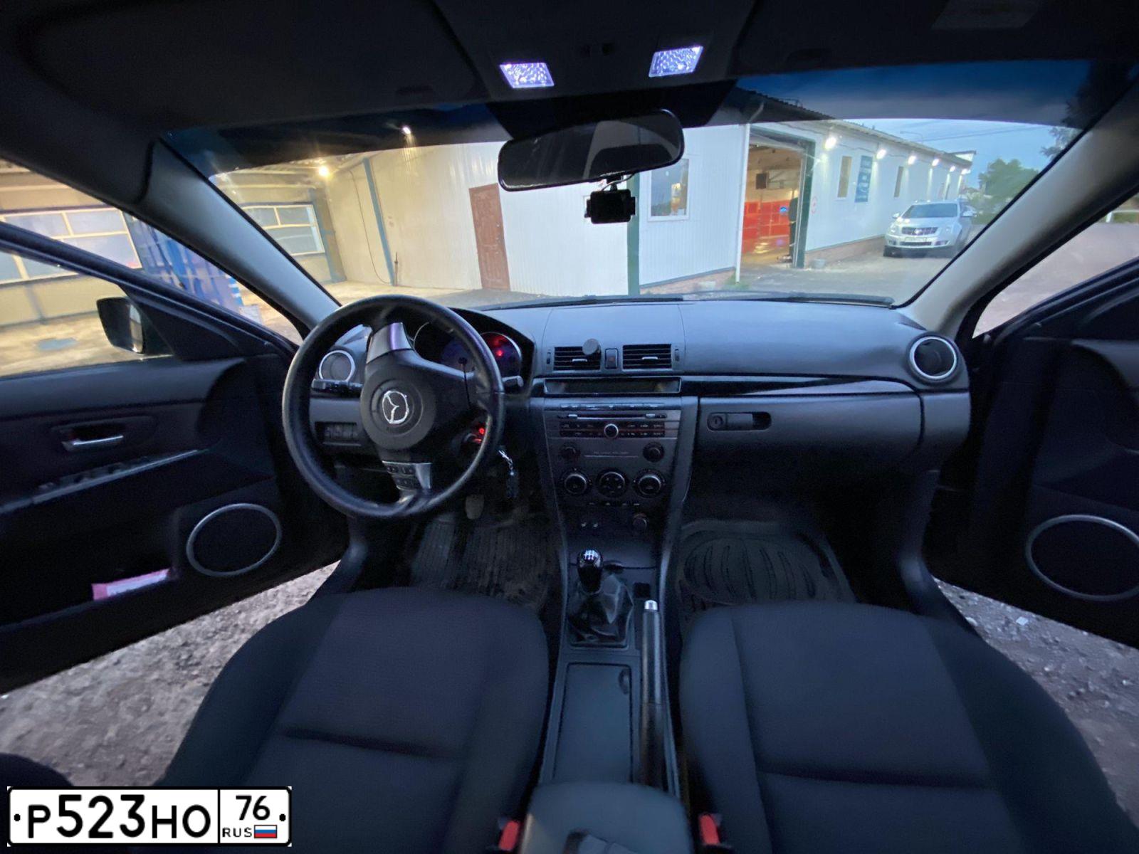Фото автомобиля MAZDA 3, 2006 — госномер Р090СУ159. Цвет: СЕРЫЙ