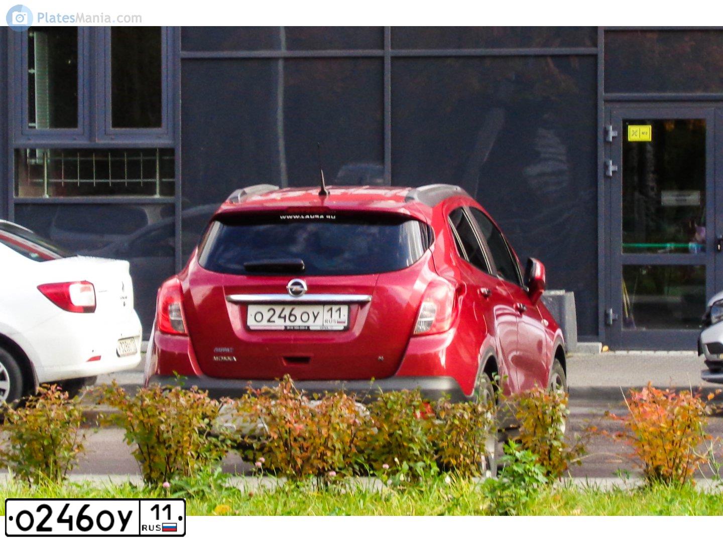 Фото автомобиля OPEL MOKKA, 2013 — госномер А461МО147. Цвет: Красный