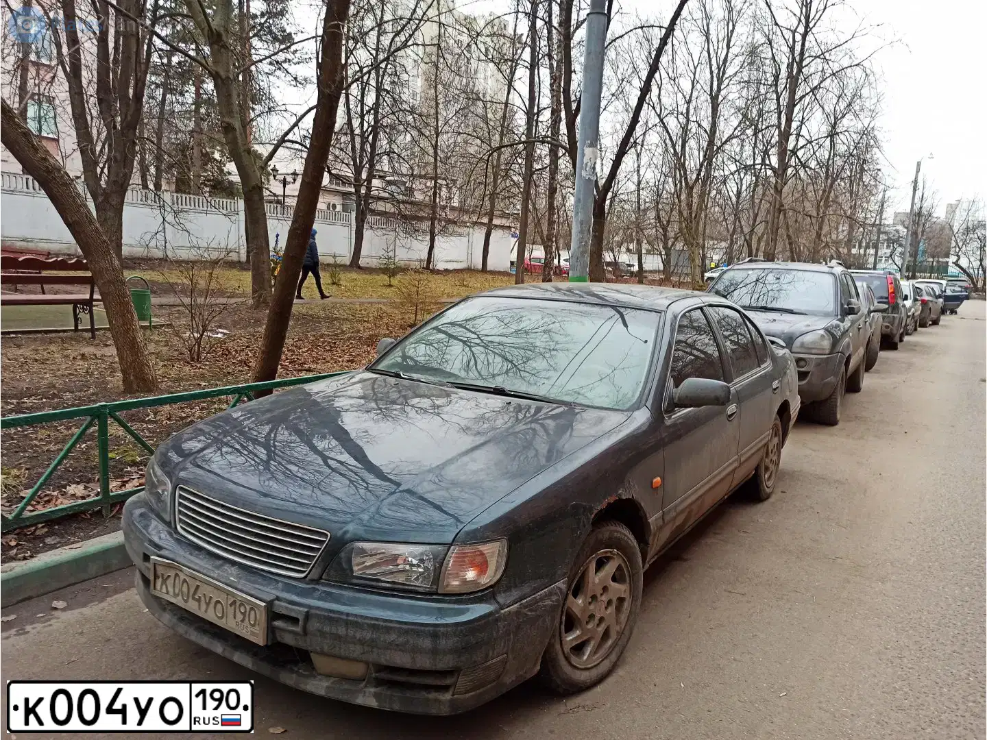 Фото автомобиля НИССАН МАКСИМА, 1994 — госномер Н700ВУ550. Цвет: ЗЕЛЕНЫЙ ТЕМНО-ЗЕЛЕНЫЙ