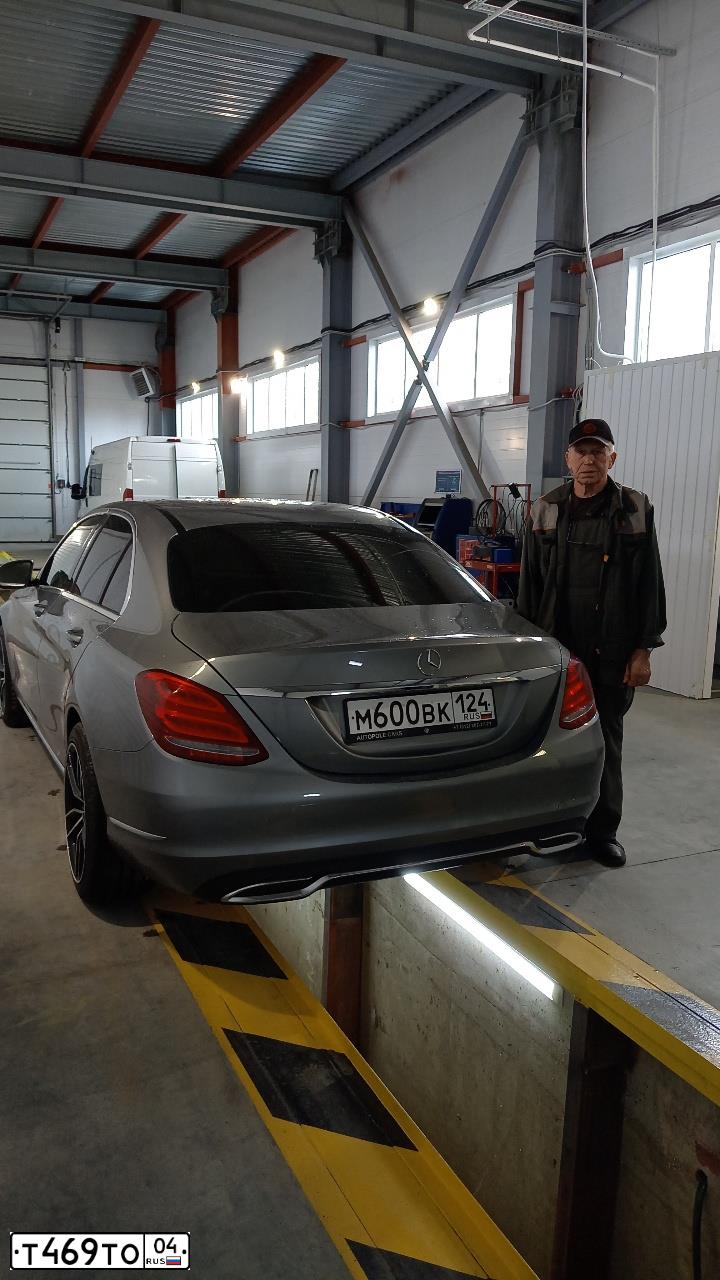 Фото автомобиля MERCEDES-BENZ C180, 2015 — госномер О668СЕ797