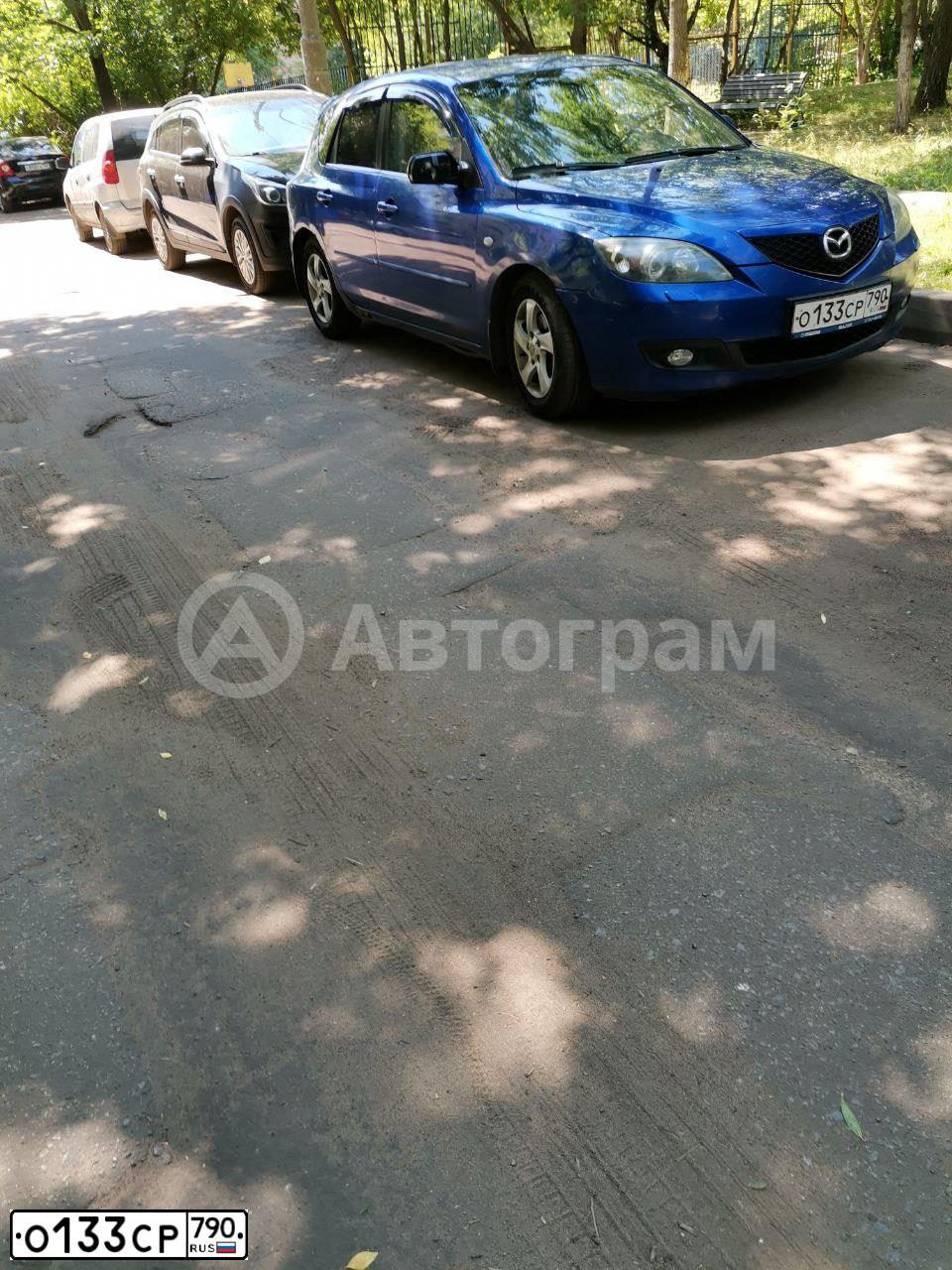 Фото автомобиля MAZDA 3, 2007 — госномер О133СР790. Цвет: синий