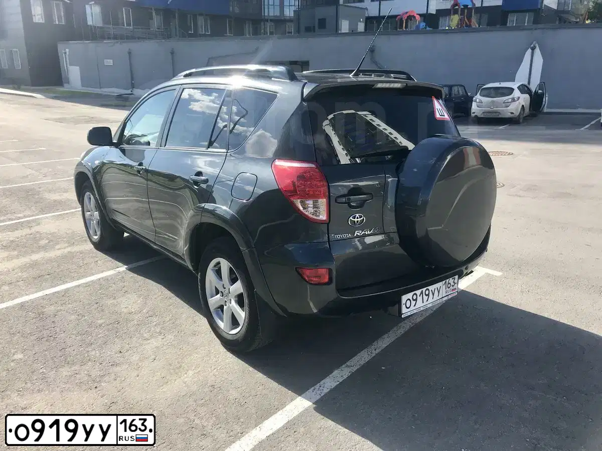 Фото автомобиля TOYOTA RAV4, 2008 — госномер А335ВУ163. Цвет: ТЕМНО-СЕРЫЙ