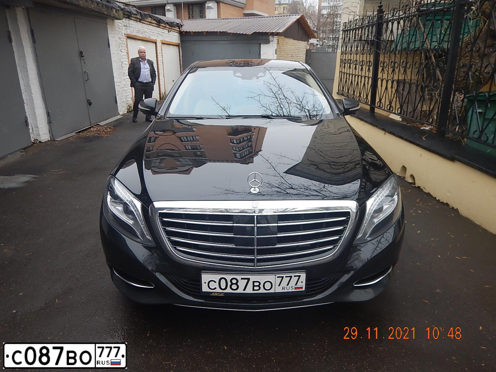 Фото автомобиля MERCEDES-BENZ S500, 2014 — госномер Х851КО152. Цвет: ЧЕРНЫЙ