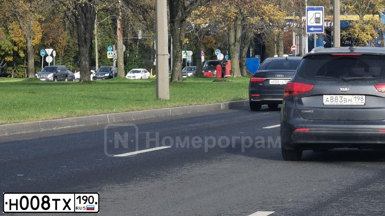 Фото автомобиля FORD MONDEO, 2005 — госномер Н008ТХ190. Цвет: ЧЕРНЫЙ