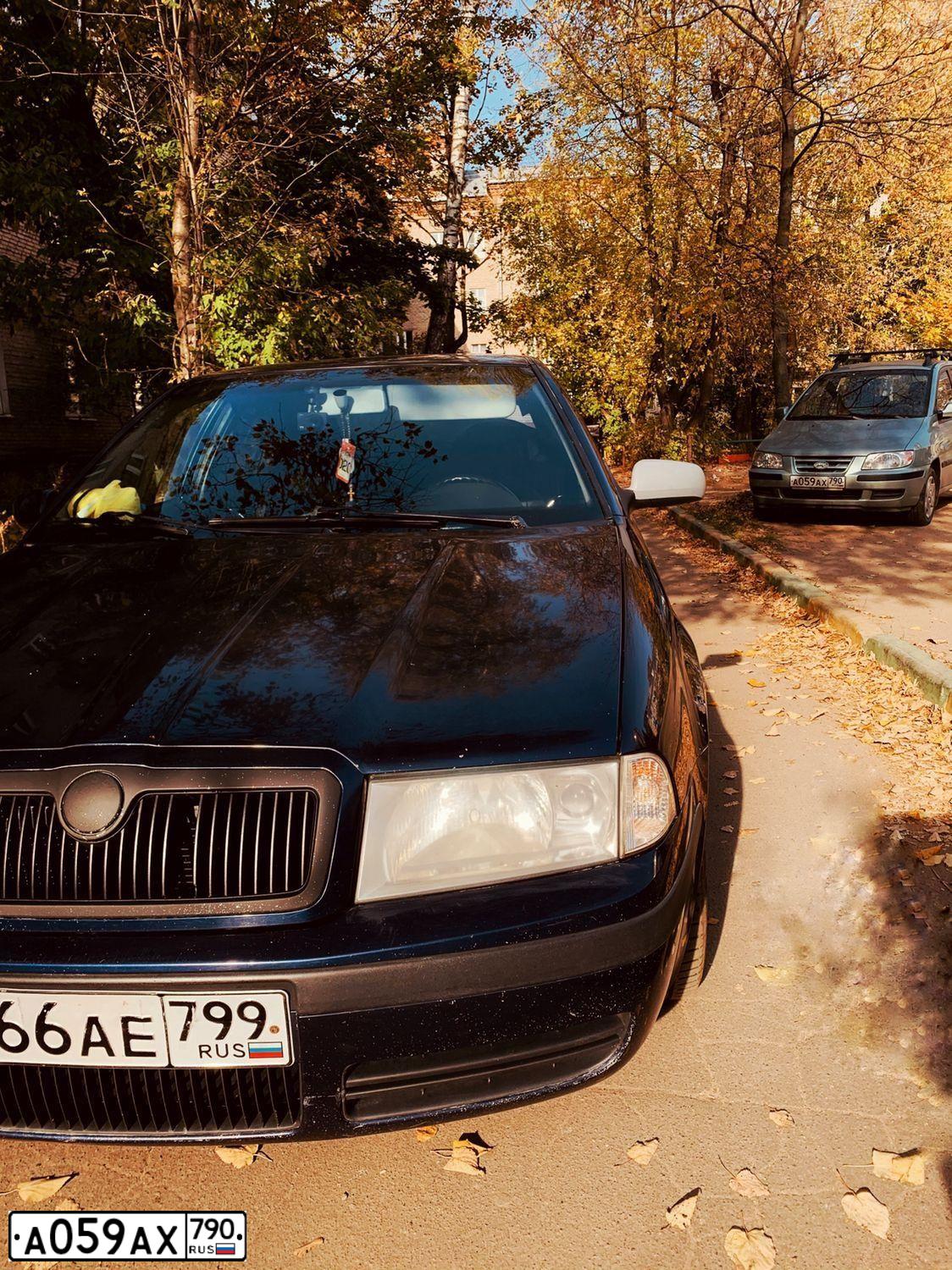 Фото автомобиля HYUNDAI MATRIX, 2004 — госномер Н219СЕ761. Цвет: СВЕТЛО-СЕРО-ЗЕЛЕНЫЙ